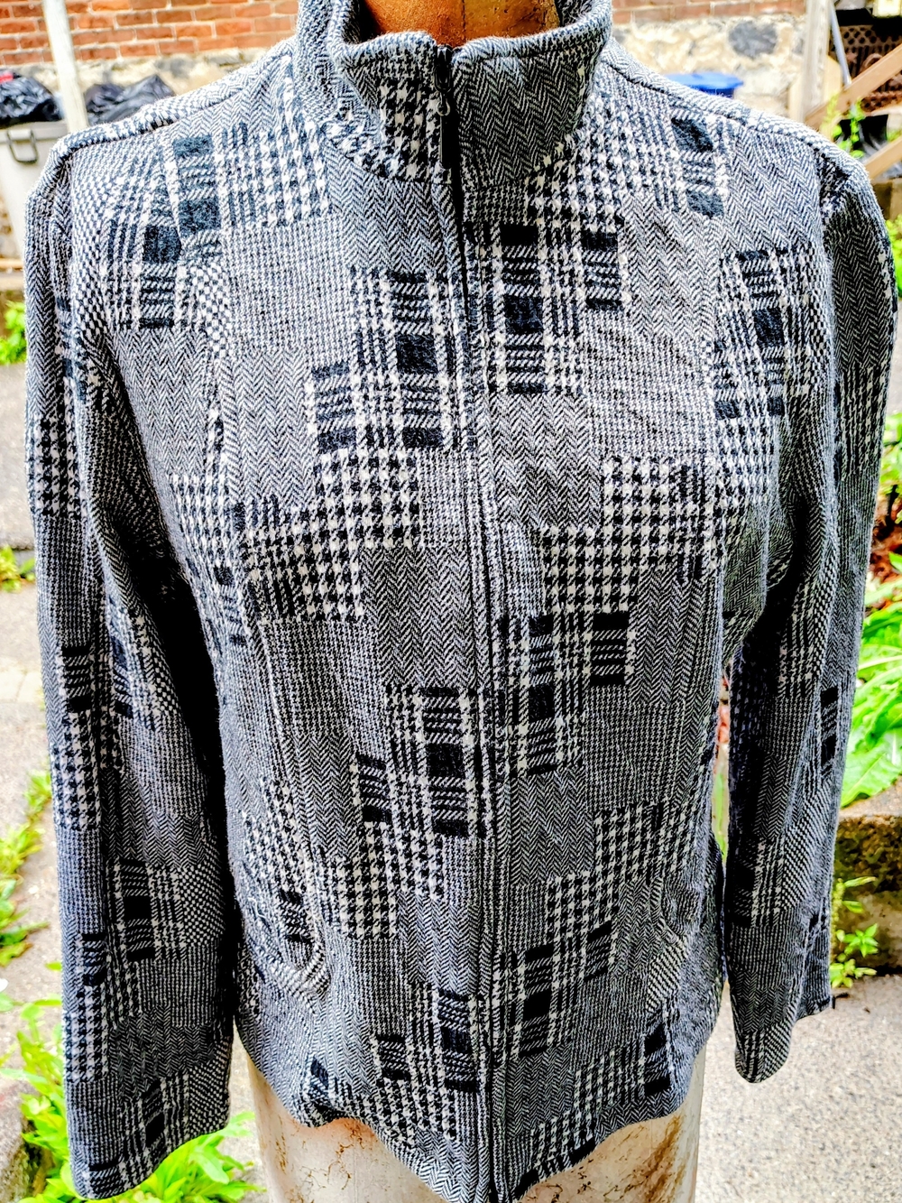 Coldwater Creek Black & Gray Plaid Zip-Up Blazer Jacket